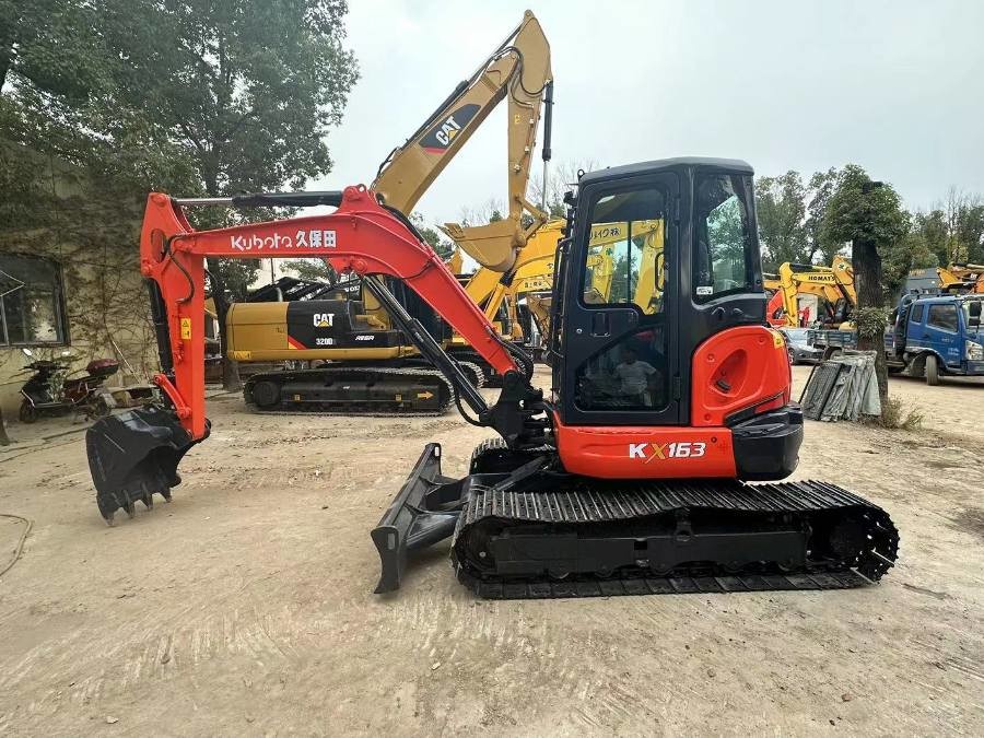 高品質の古製掘削機 Kx165 Kx161 ミニ水力